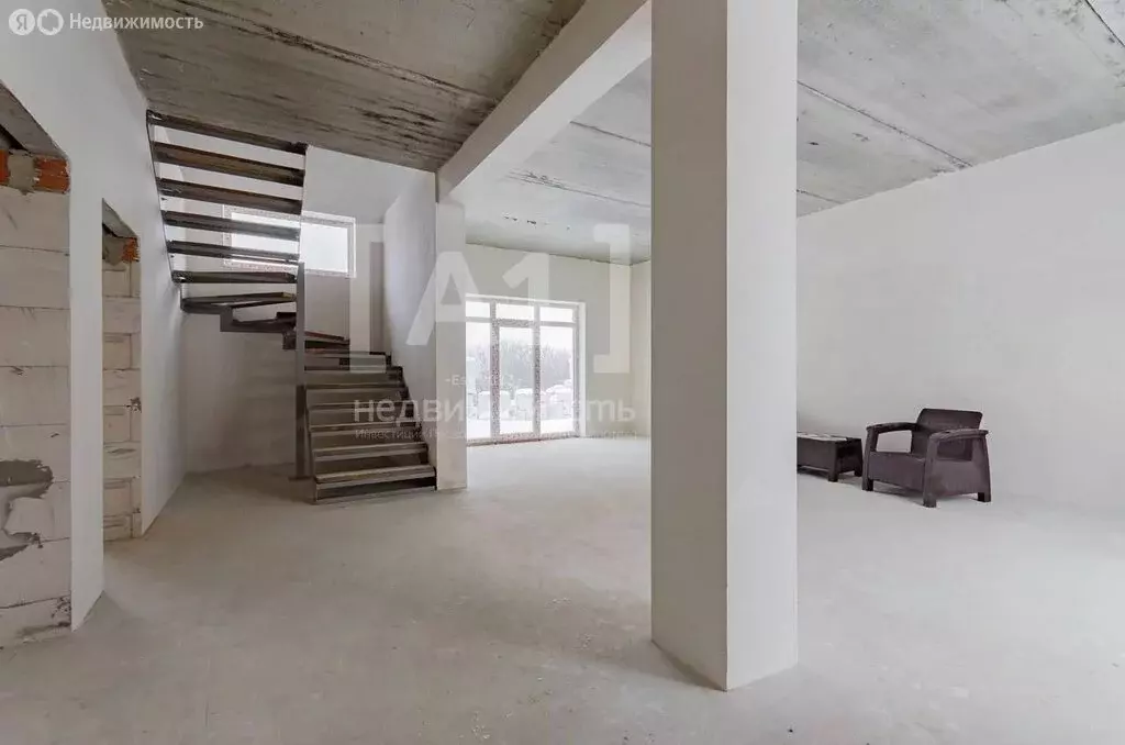 Дом в Челябинск, улица Белова, 6 (150 м) - Фото 1