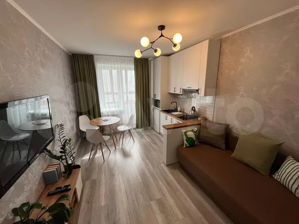 1-к. квартира, 40 м, 4/9 эт. - Фото 1