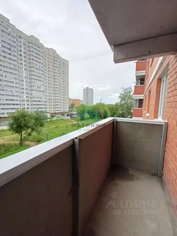 2-к кв. Калужская область, Калуга Пригородная ул., 41 (69.0 м) - Фото 1