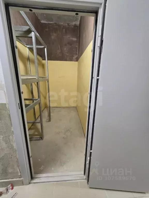 Склад в Тюменская область, Тюмень Ставропольская ул., 160 (4 м) - Фото 1