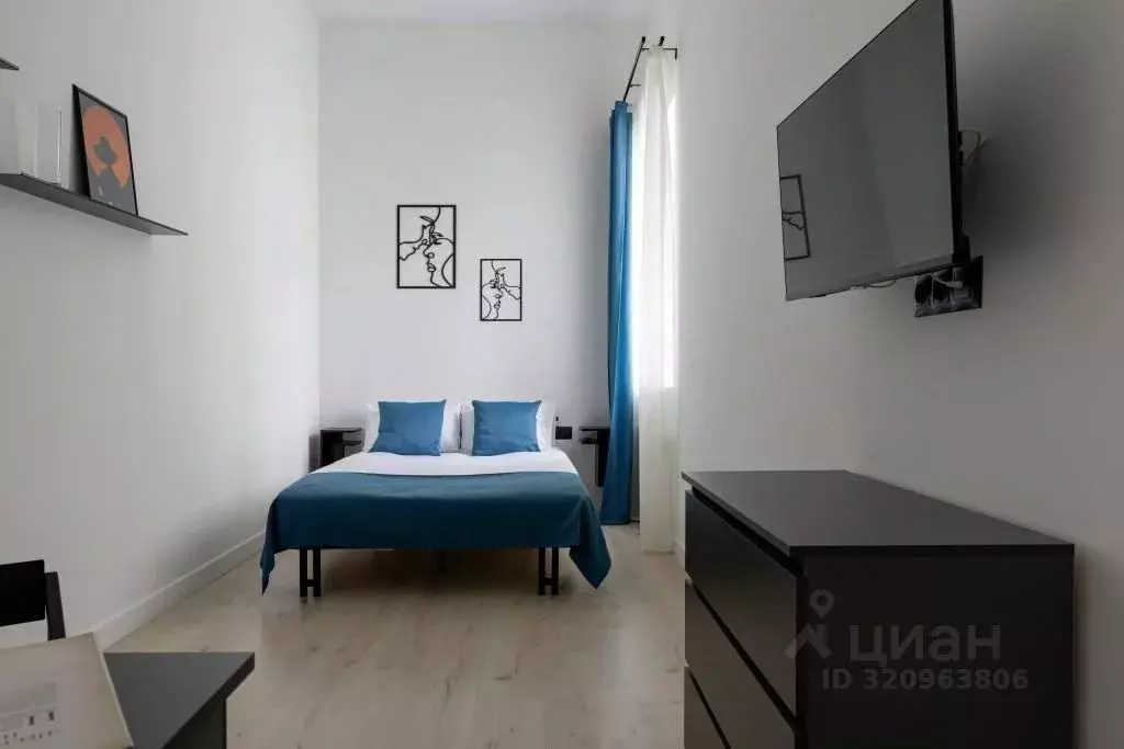 2-к кв. Санкт-Петербург 4-я Васильевского острова линия, 51 (32.0 м) - Фото 1