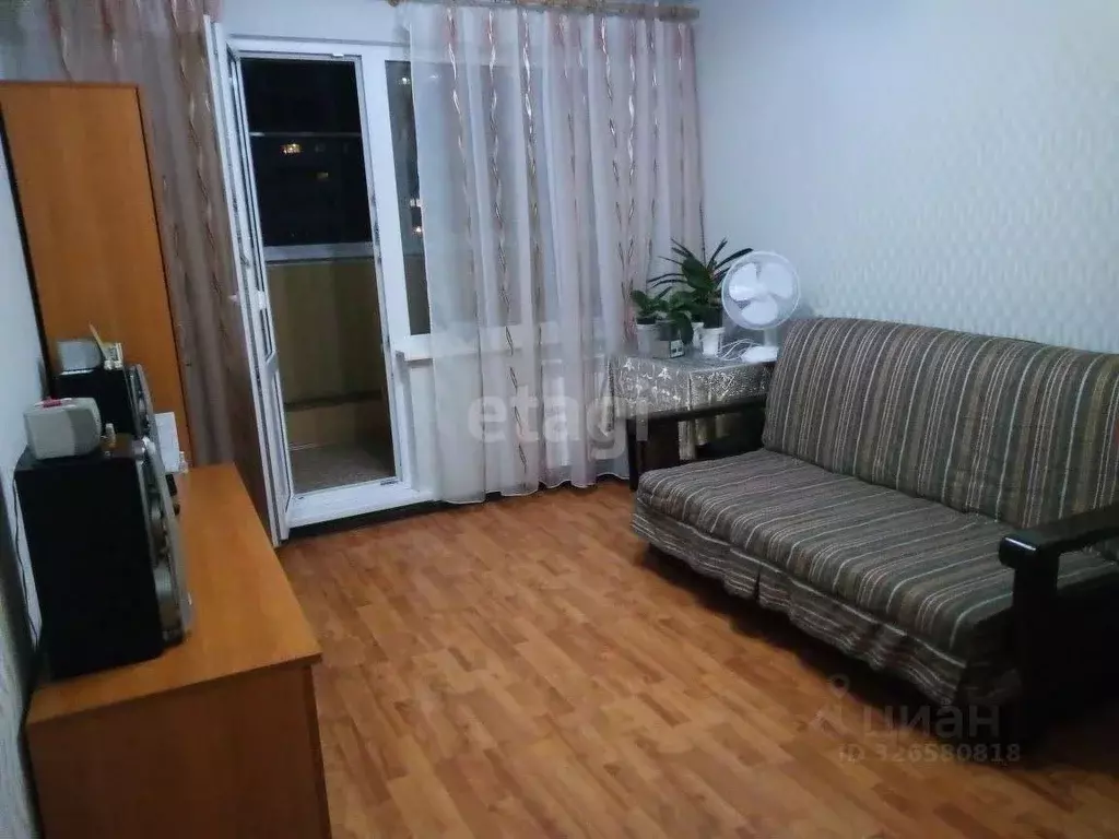 2-к кв. Свердловская область, Екатеринбург ул. Родонитовая, 14 (50.0 ... - Фото 1