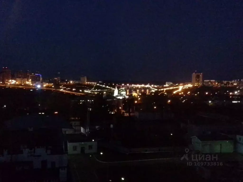 2-к кв. Чувашия, Чебоксары ул. Правая набережная Сугутки, 1 (70.0 м) - Фото 1