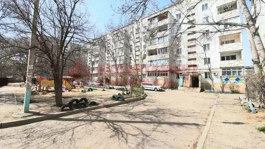 3-к кв. Астраханская область, Астрахань ул. Адмирала Нахимова, 95 ... - Фото 1