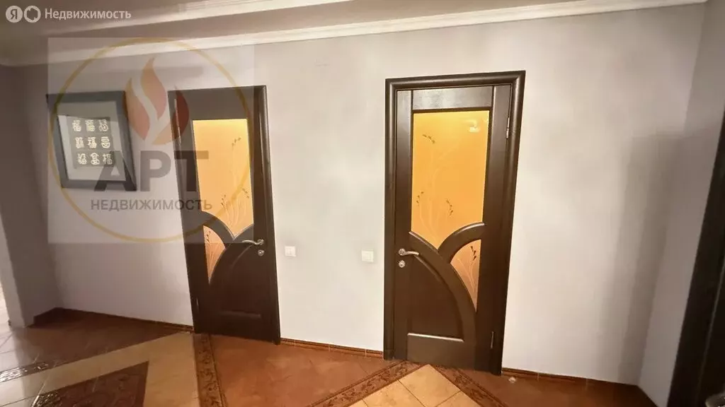3-комнатная квартира: Владикавказ, проспект Доватора, 87 (110 м) - Фото 1
