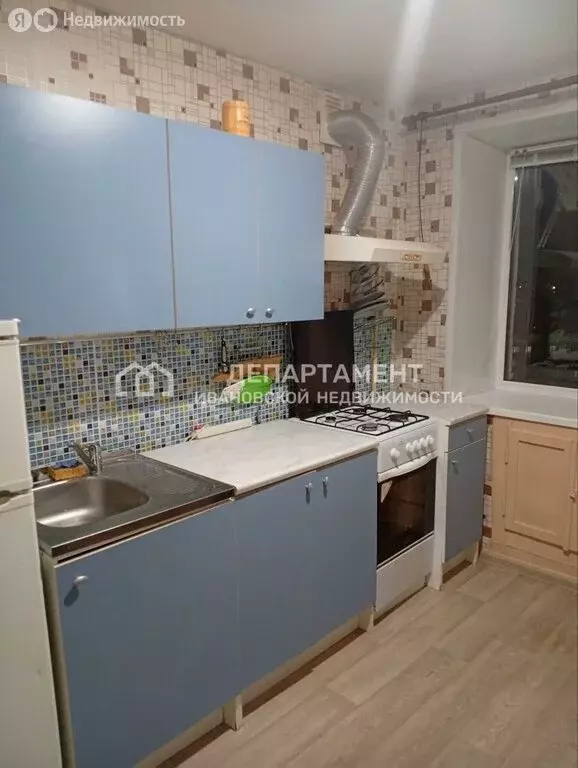 3-комнатная квартира: Фурманов, улица Возрождения, 11 (62.1 м) - Фото 1