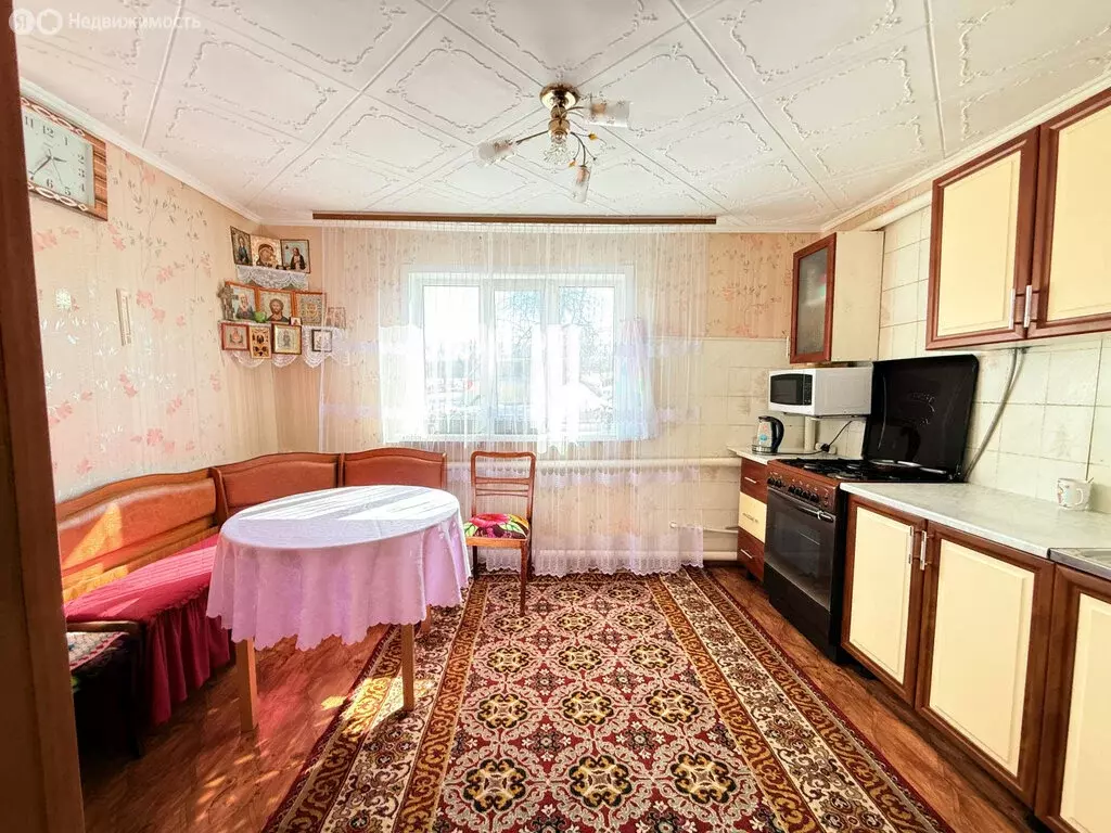 Дом в село Тросна, Первомайская улица, 29 (70 м) - Фото 1