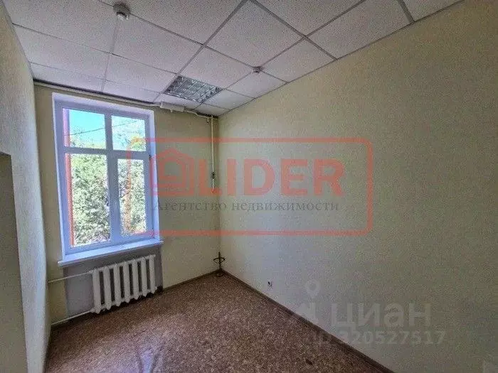 Офис в Севастополь ул. Пожарова, 26В (29 м) - Фото 1
