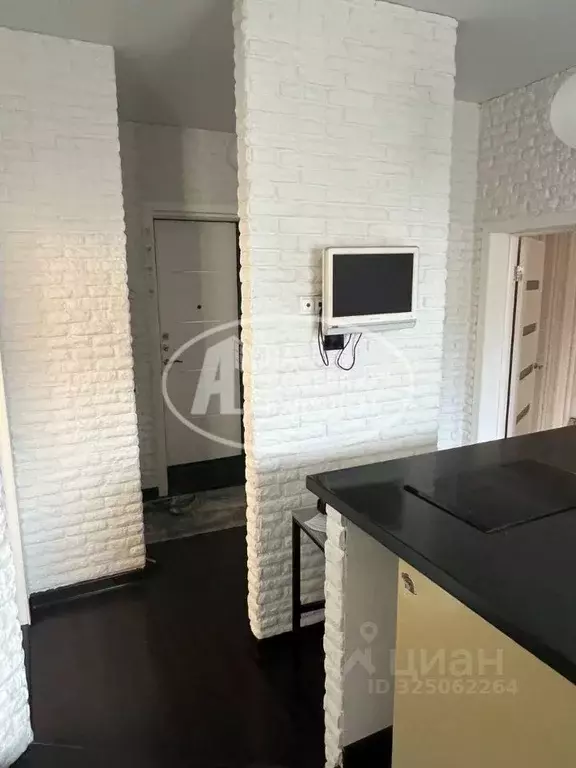 2-к кв. Удмуртия, Ижевск ул. Максима Горького, 40 (53.2 м) - Фото 2