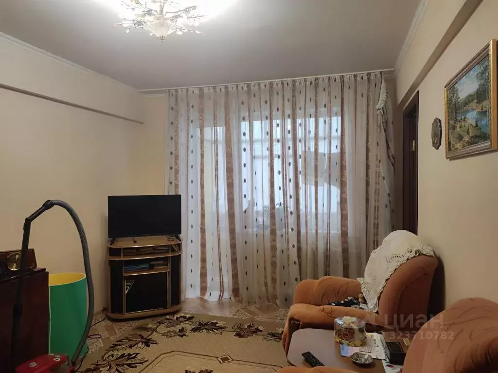 3-к кв. Брянская область, Брянск Авиационная ул., 22 (47.7 м) - Фото 1