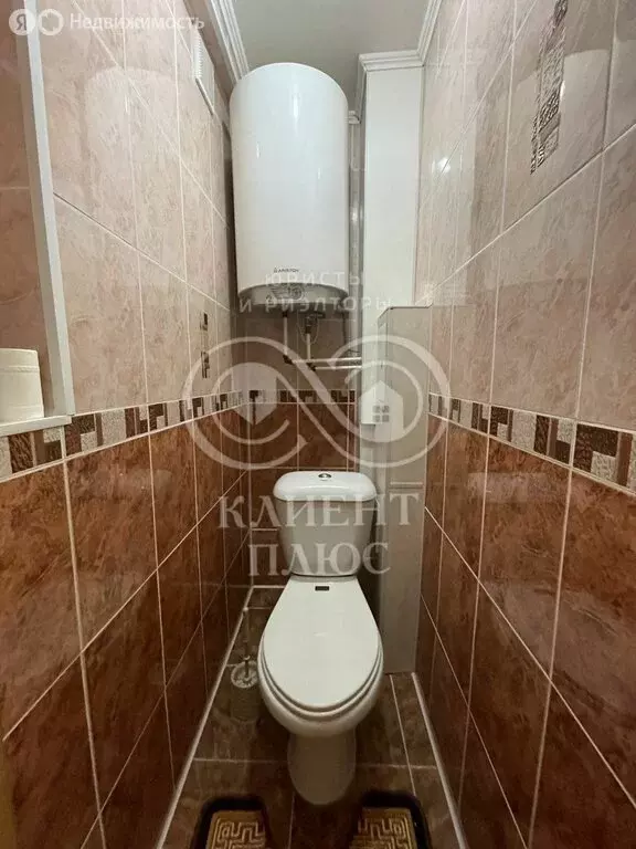 3-комнатная квартира: Южно-Сахалинск, Карьерная улица, 37 (69 м) - Фото 1
