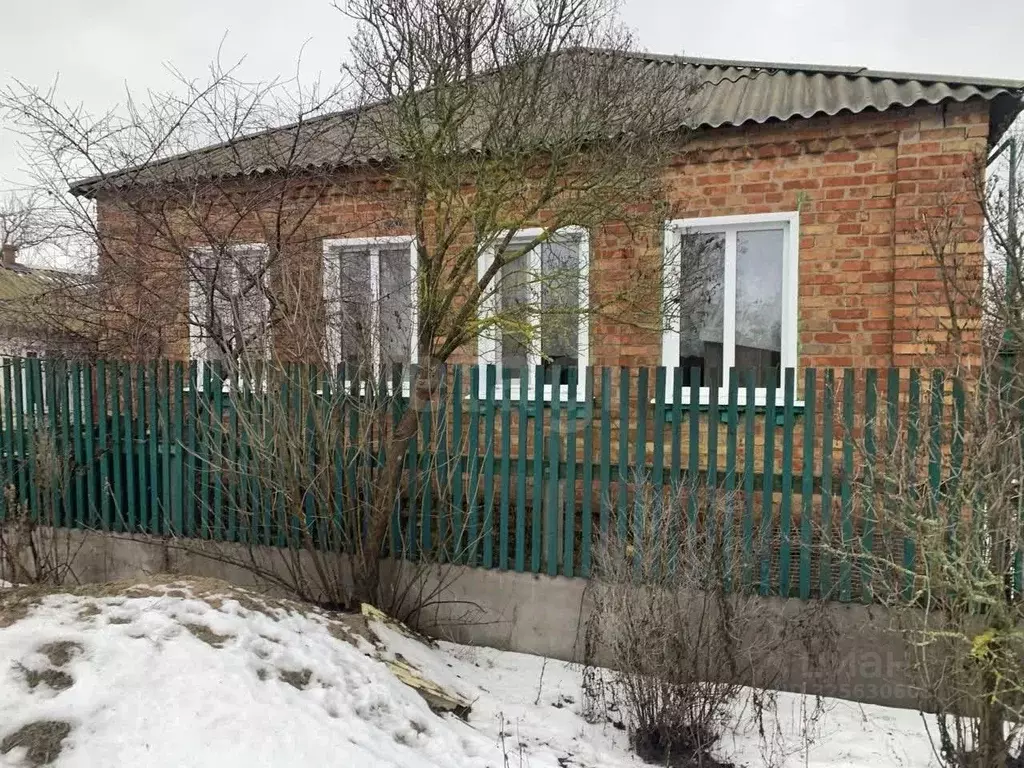 Дом в Белгородская область, Валуйский муниципальный округ, с. Шелаево ... - Фото 1