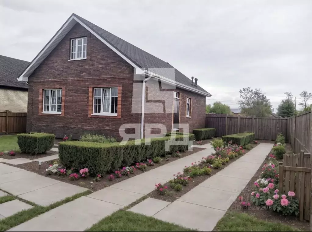 Дом в Ростовская область, Неклиновский район, с. Новобессергеневка ул. ... - Фото 1