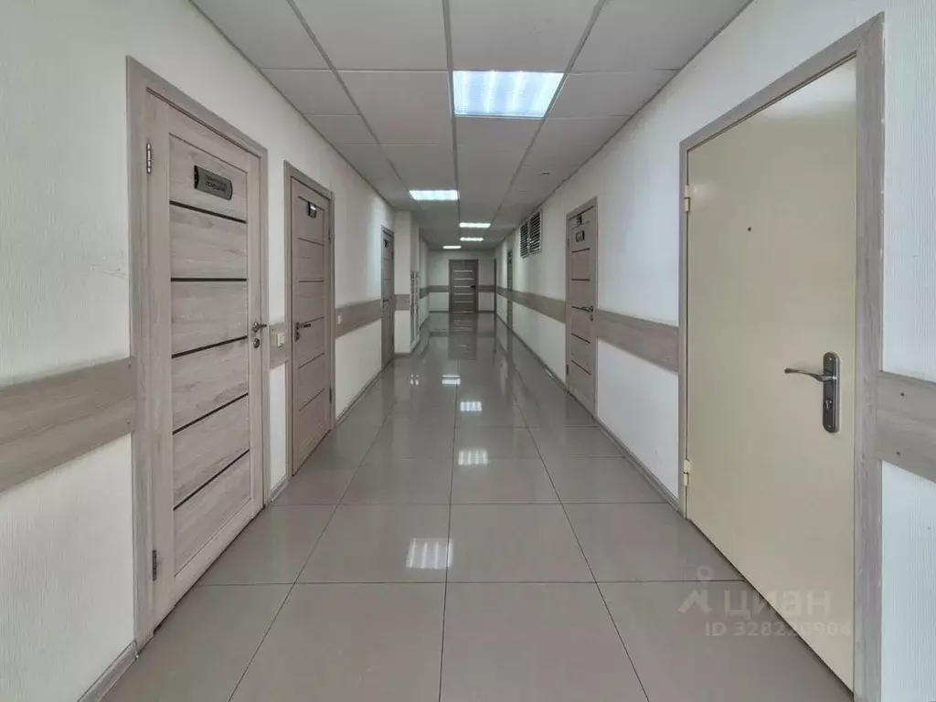 Офис в Краснодарский край, Краснодар Уральская ул., 75/1 (79 м) - Фото 2