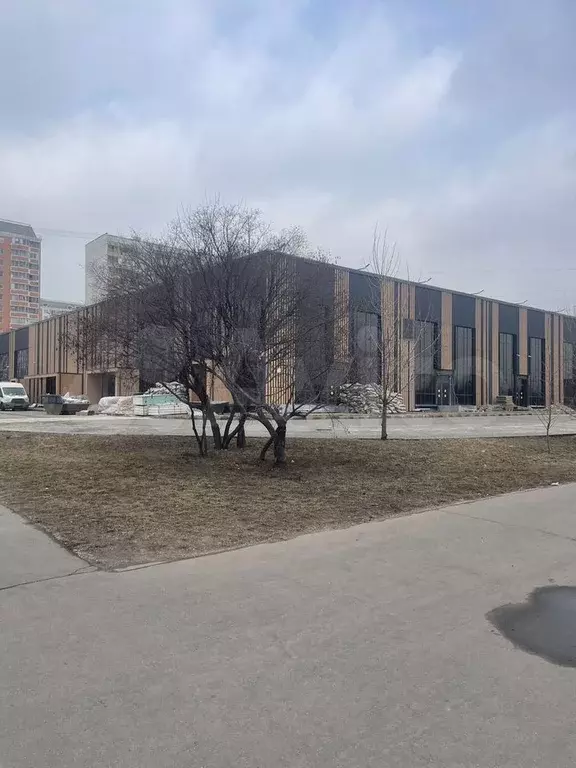 От 20 метров в торгов центре метро Люблино - Фото 0