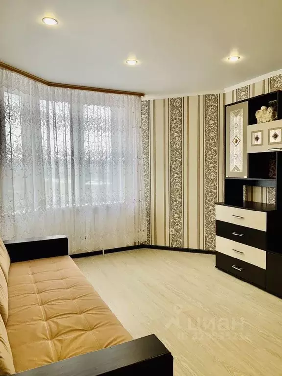 1-к кв. Брянская область, Брянск ул. Комарова, 55 (46.0 м) - Фото 1