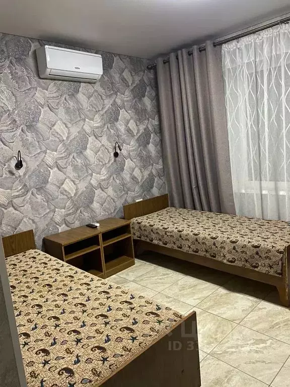 Комната Крым, Черноморское пгт ул. Революции, 27 - Фото 0
