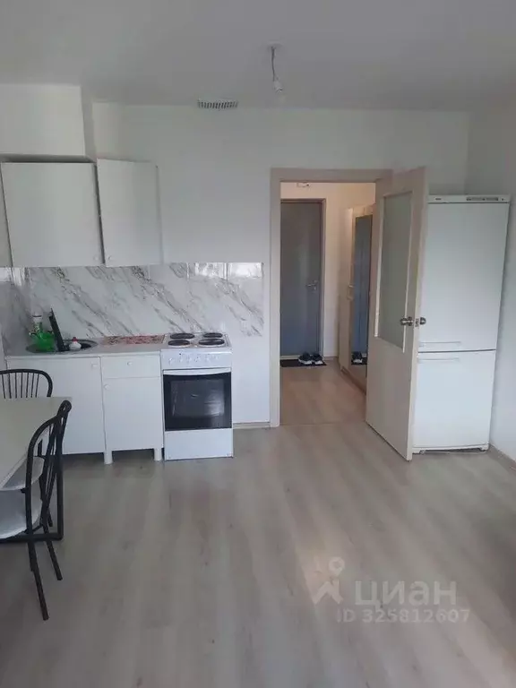 Студия Свердловская область, Екатеринбург ул. Латвийская, 58/2 (22.0 ... - Фото 1