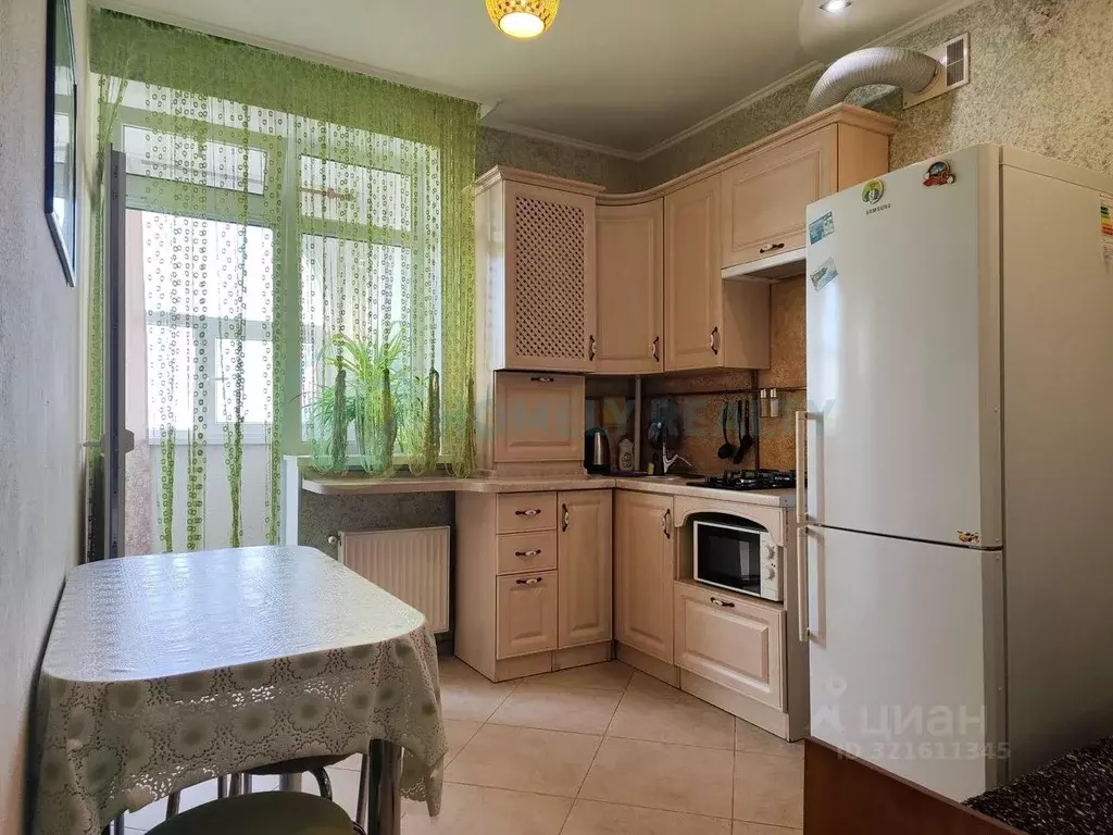 1-к кв. Севастополь ул. Челнокова, 12/1 (38.0 м) - Фото 0