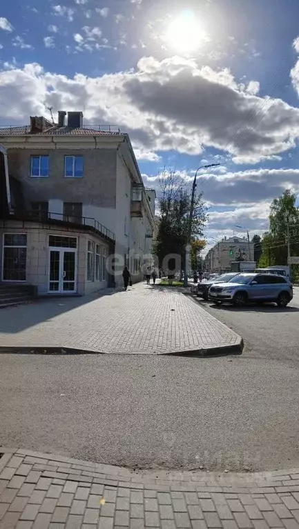 Помещение свободного назначения в Орловская область, Орел Октябрьская ... - Фото 0