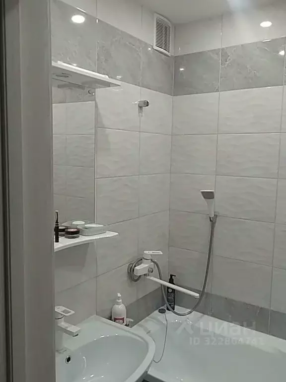 2-к кв. Калининградская область, Калининград Черепичная ул. (51.6 м) - Фото 2