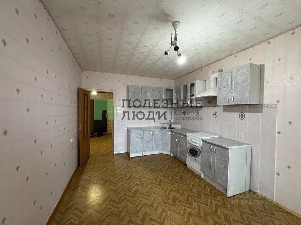 2-к кв. Белгородская область, Белгород ул. Есенина, 20в (77.9 м) - Фото 1