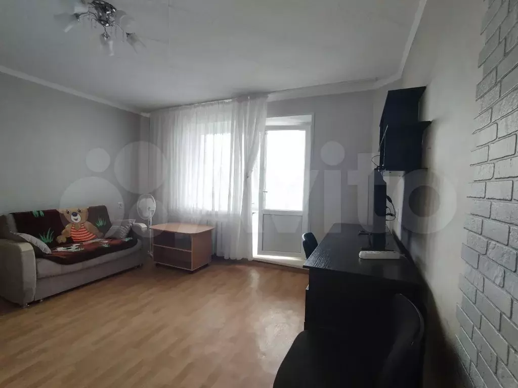 1-к. квартира, 42,7 м, 9/9 эт. - Фото 0
