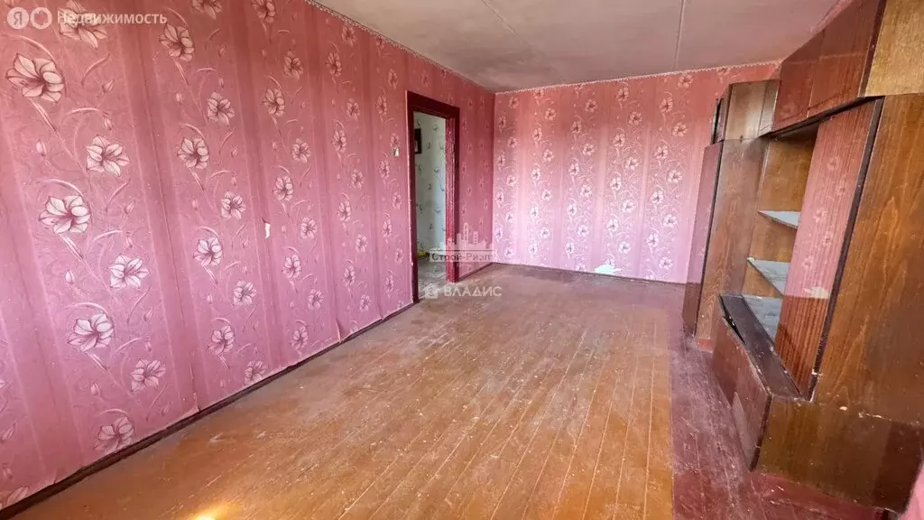 3-комнатная квартира: Октябрьское, улица Кондрашина, 70 (56.4 м) - Фото 1
