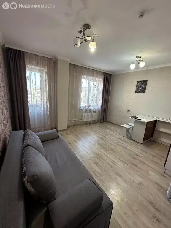 Квартира-студия: Абакан, улица Дзержинского, 187 (27 м) - Фото 1