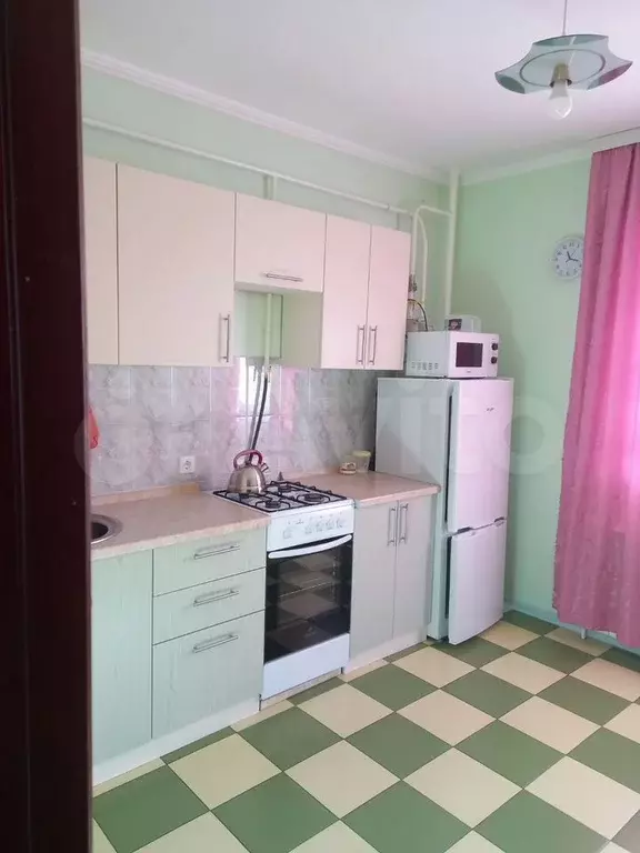 1-к. квартира, 40 м, 8/11 эт. - Фото 0