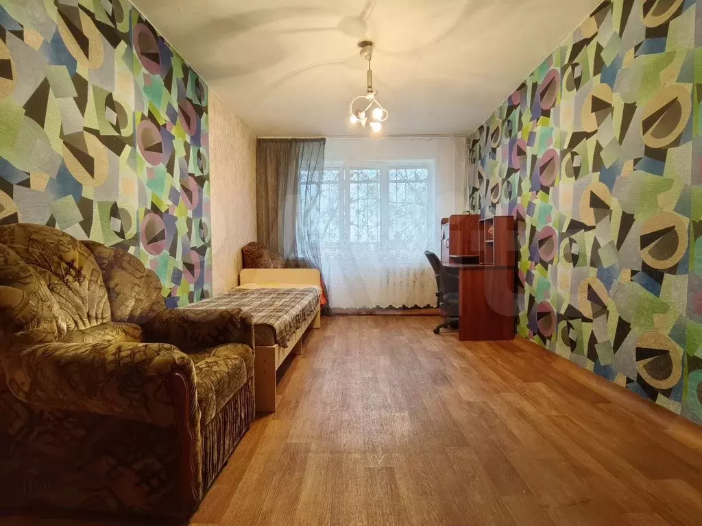 1-к. квартира, 33 м, 1/9 эт. - Фото 0