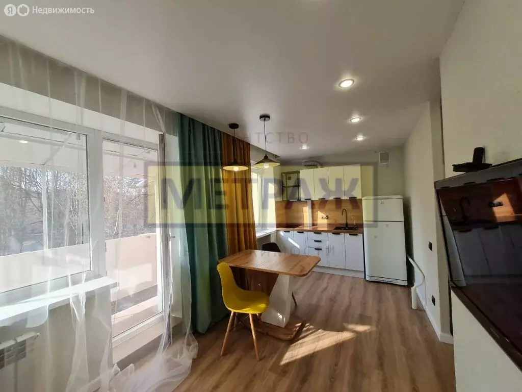2-комнатная квартира: Калининград, улица Георгия Димитрова, 10 (31 м) - Фото 0