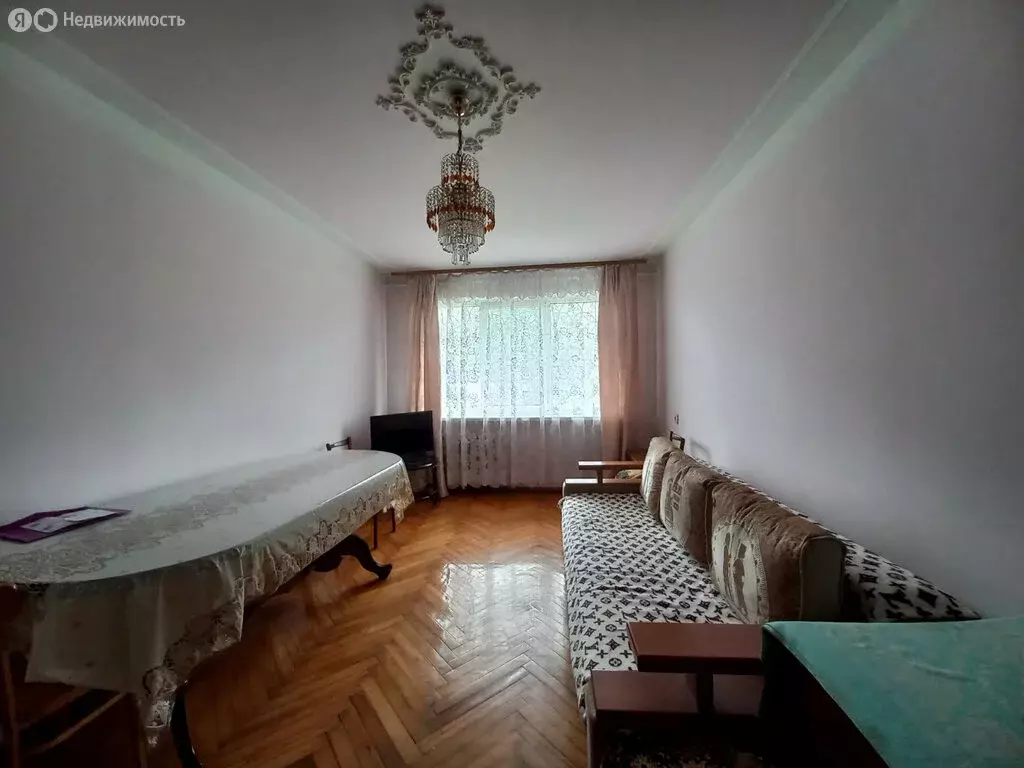 2-комнатная квартира: Нальчик, улица Идарова, 1 (44 м) - Фото 0