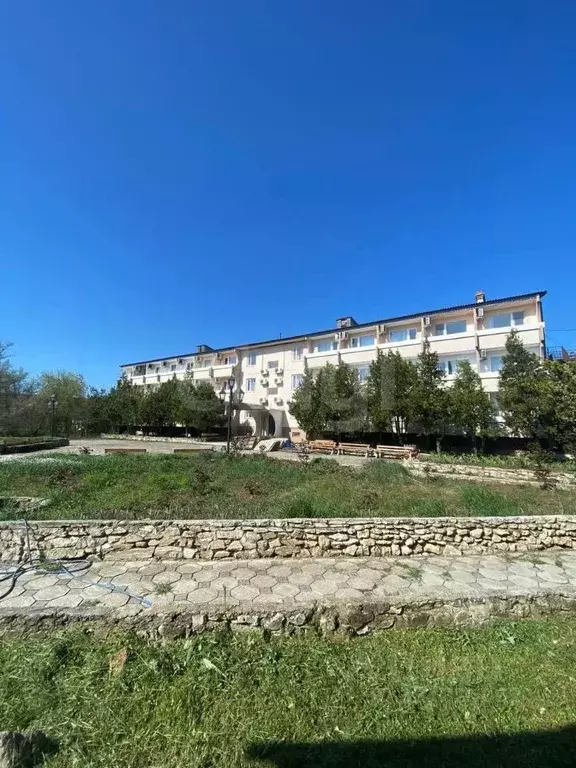 Студия Крым, Черноморский район, с. Межводное ул. Советская, 21 (16.8 ... - Фото 1