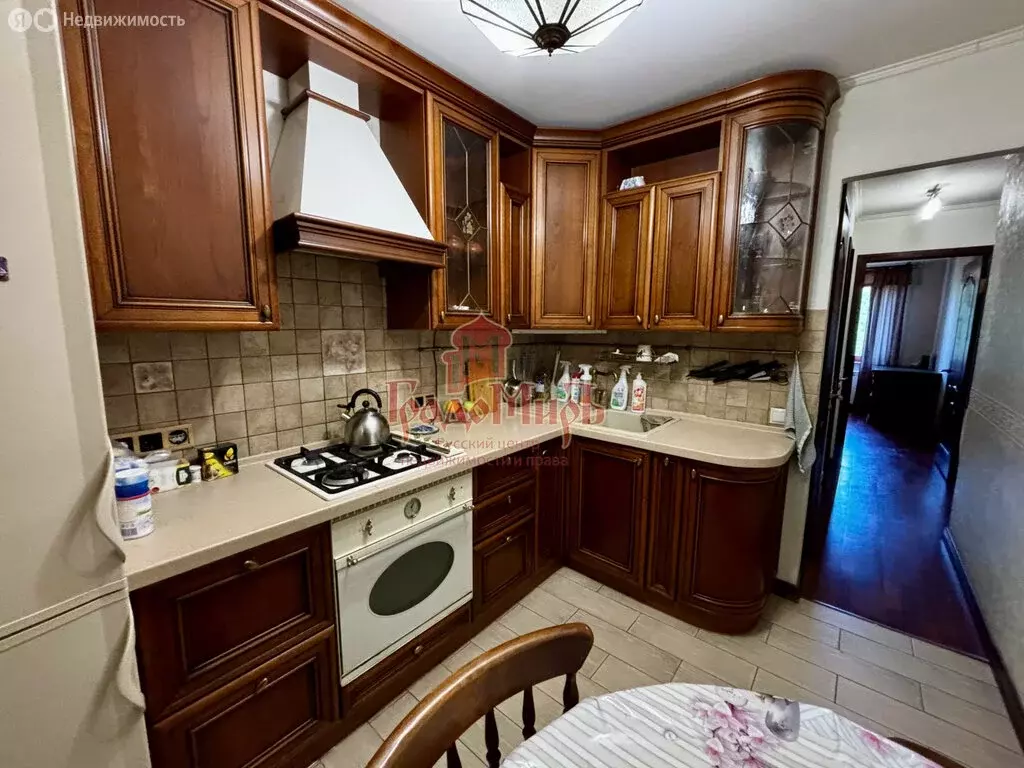 3-комнатная квартира: Сергиев Посад, Октябрьская улица, 7 (53.6 м) - Фото 1