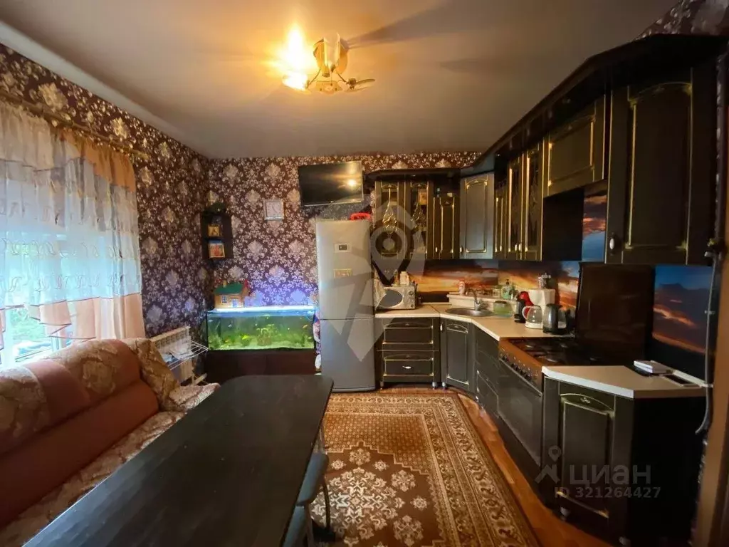 Дом в Белгородская область, Старооскольский городской округ, с. ... - Фото 1