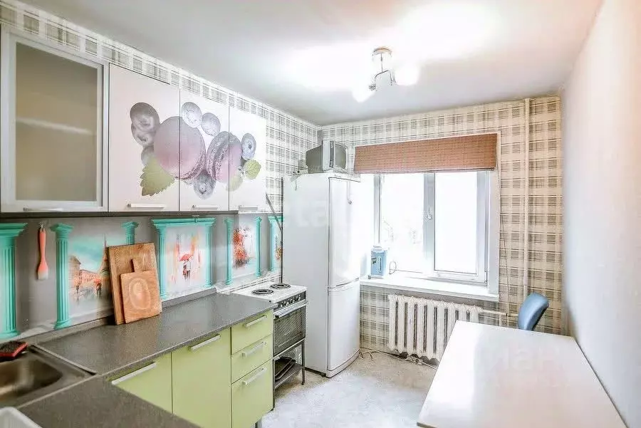 2-к кв. Сахалинская область, Южно-Сахалинск Амурская ул., 96 (43.0 м) - Фото 1