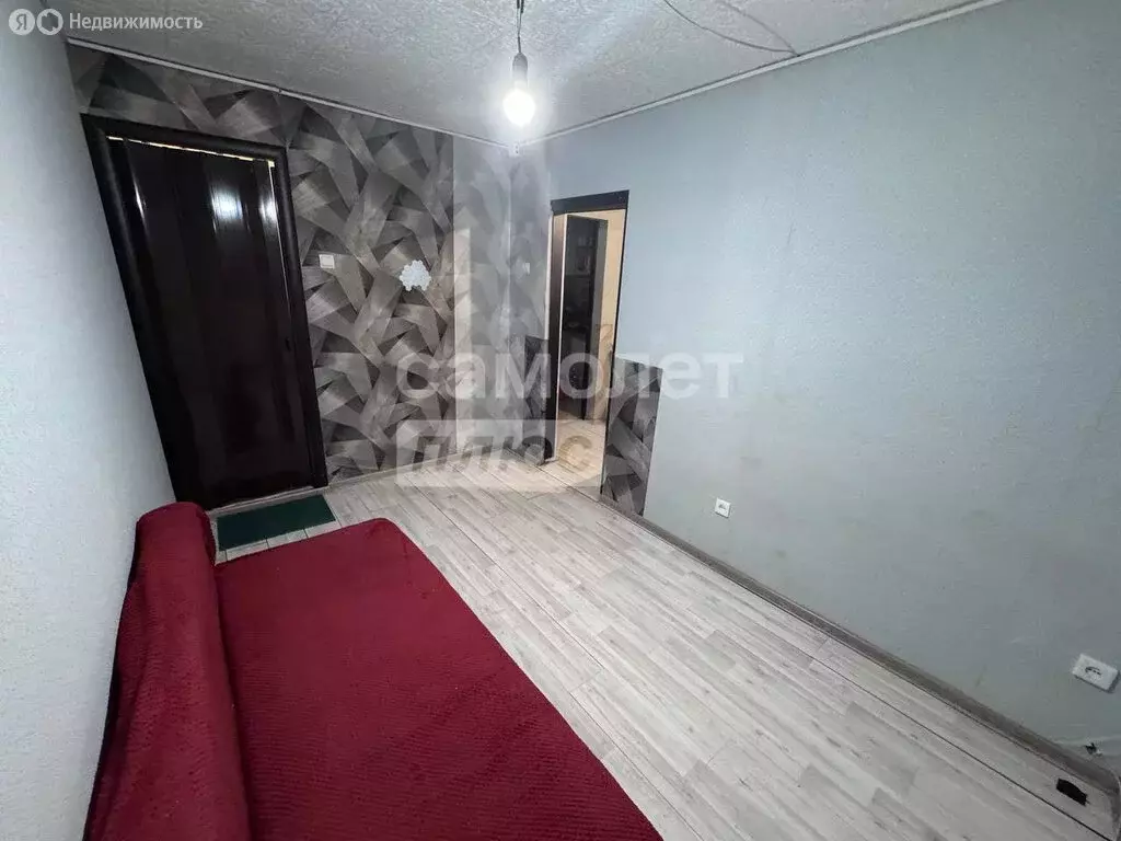 2-комнатная квартира: Первоуральск, проспект Ильича, 3/1 (22 м) - Фото 2