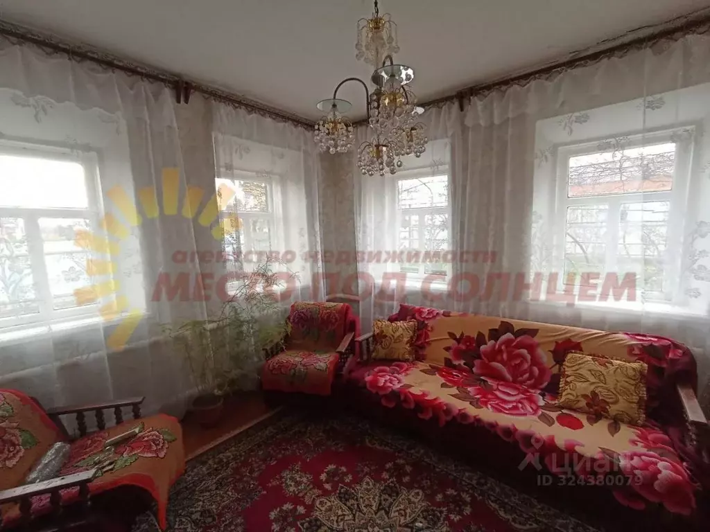 Дом в Краснодарский край, Ейский район, Должанская ст-ца Коллективная ... - Фото 1