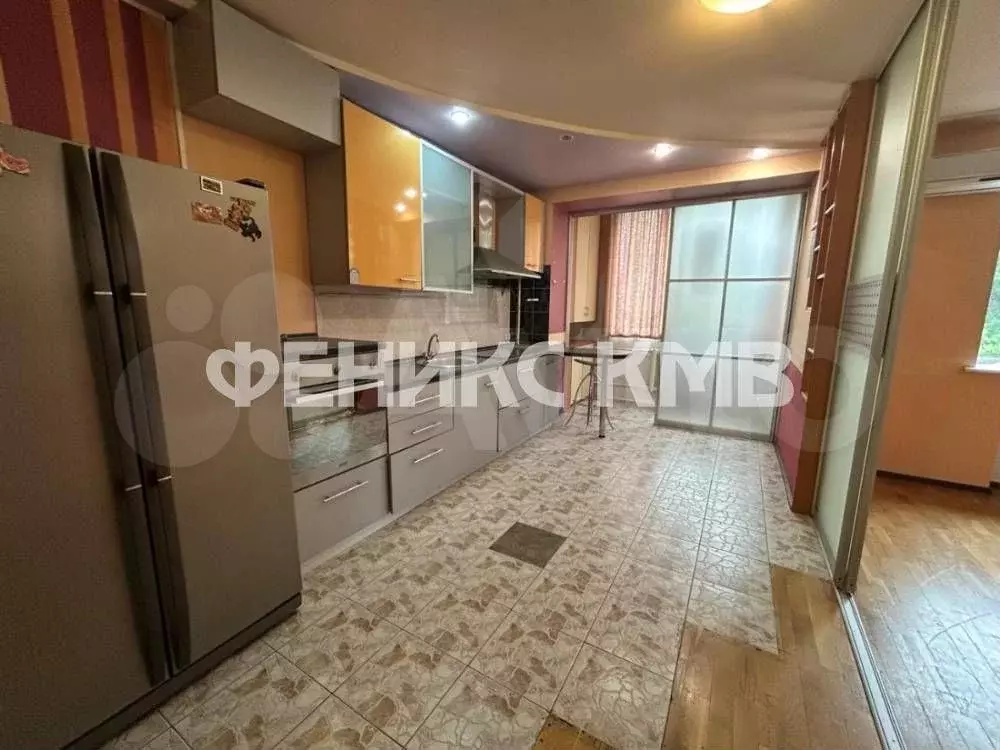 2-к. квартира, 55 м, 2/6 эт. - Фото 0