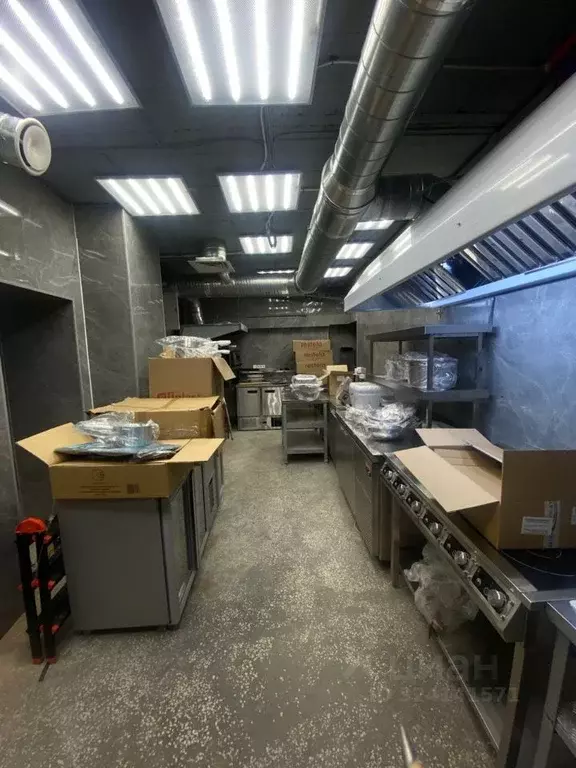 Помещение свободного назначения в Северная Осетия, Владикавказ просп. ... - Фото 2