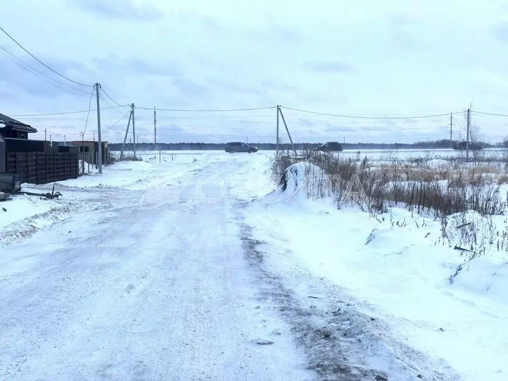 Участок в Тюменская область, Тюменский район, д. Ушакова бул. ... - Фото 0