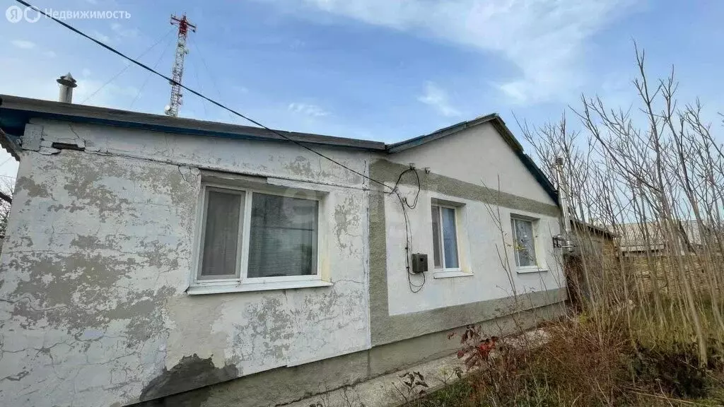 Дом в Кировское, улица Кирова (78.3 м) - Фото 1