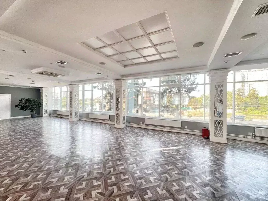 Помещение свободного назначения в Краснодарский край, Краснодар ... - Фото 1