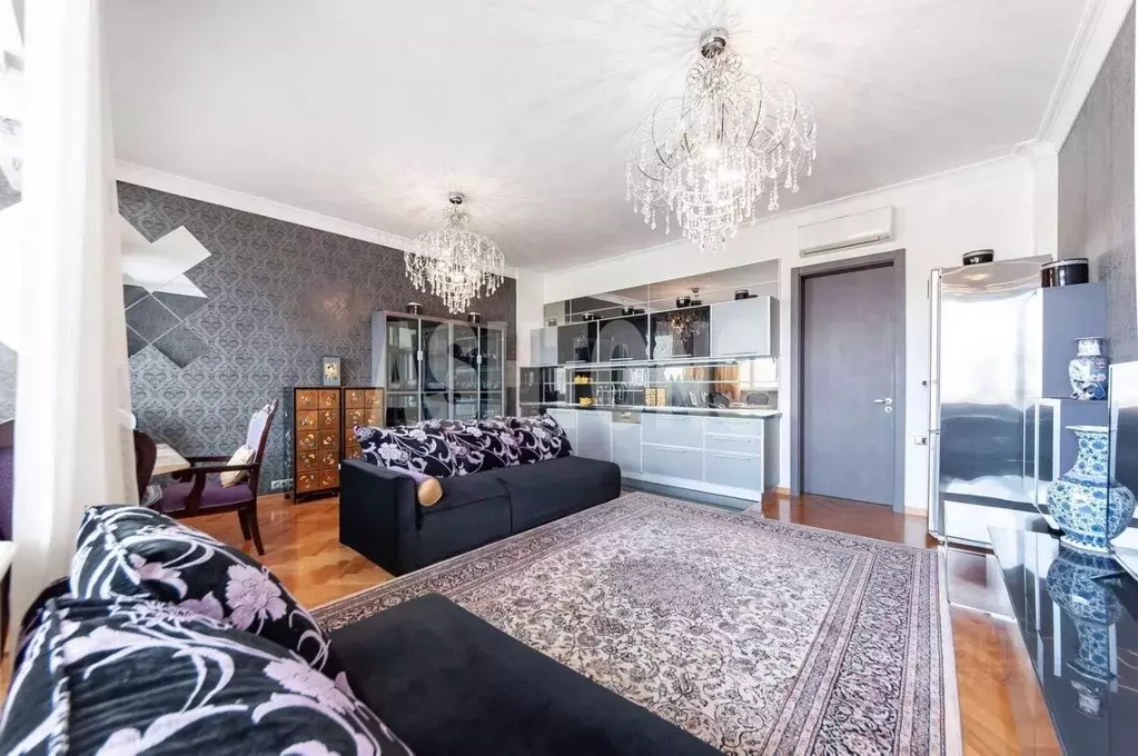 4-к кв. Москва ул. Викторенко, 4К1 (135.0 м) - Фото 1