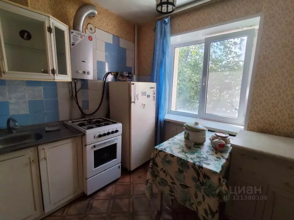 3-к кв. Белгородская область, Белгород ул. Николая Чумичова, 24 (42.0 ... - Фото 1