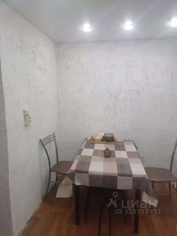 Дом в Саратовская область, Энгельс Лесозаводская ул., 7 (56 м) - Фото 1