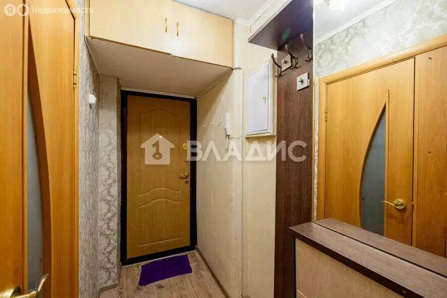 2-комнатная квартира: Лобня, улица Калинина, 8 (45 м) - Фото 2