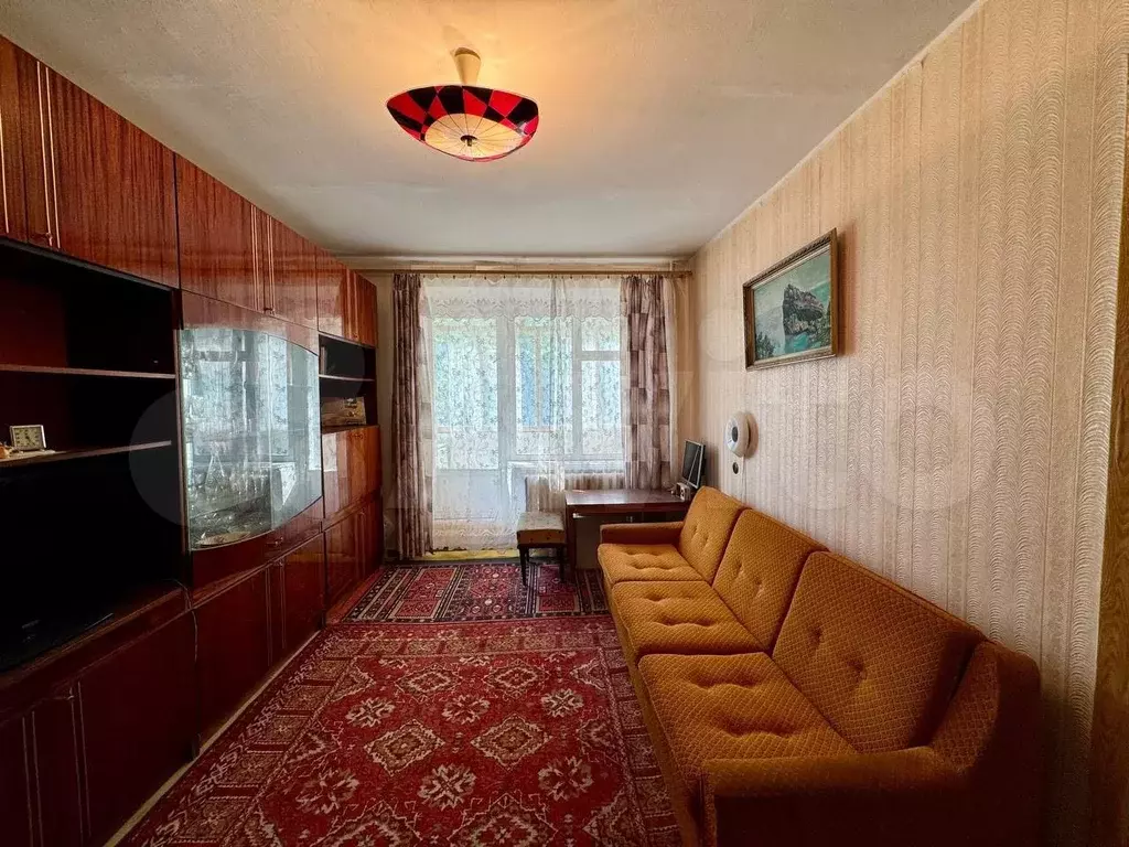 2-к. квартира, 41 м, 1/5 эт. - Фото 0