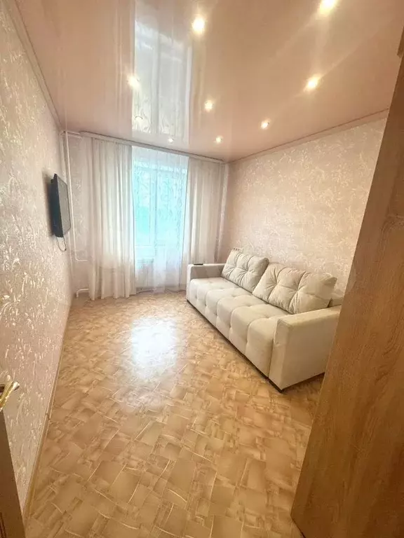 2-к. квартира, 50 м, 6/10 эт. - Фото 1